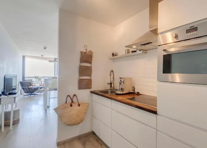 Apartment Sea View *